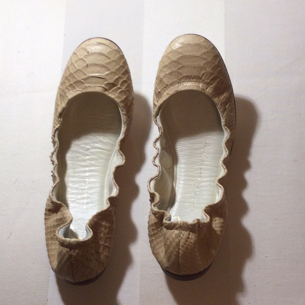 RARE Giuseppe Zanotti Textured Ballet Flats. Made in Italy.  39